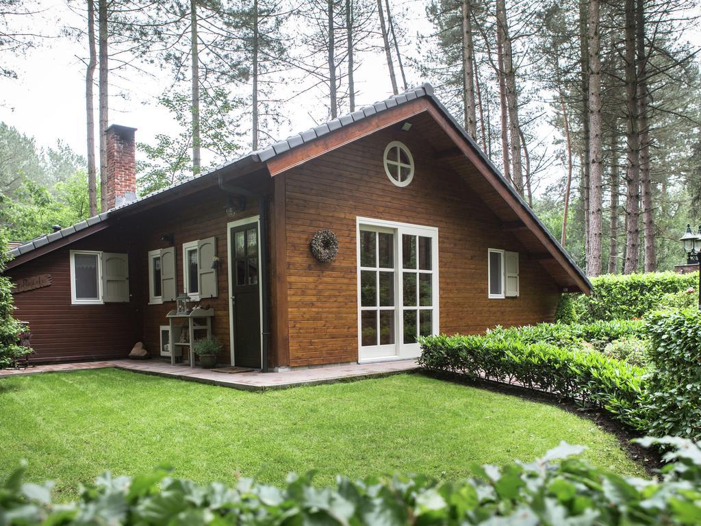 Villa Luxurious Chalet In Oud Turnhout With Large Garden à Oud-Turnhout Extérieur photo